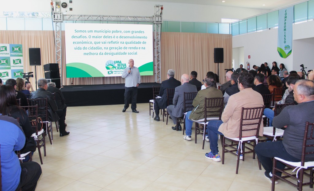 PROEMPI participa do Seminário Uma nova Cidade promovido pela prefeitura de Campo Limpo...