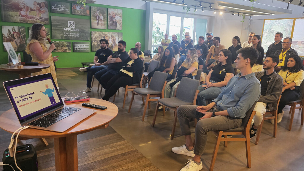 Applausi promove palestra sobre saúde mental no Setembro Amarelo
