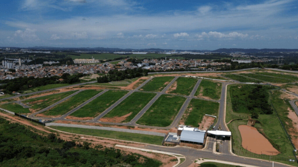 Financie seu lote diretamente com a Applausi, é mais vantajoso