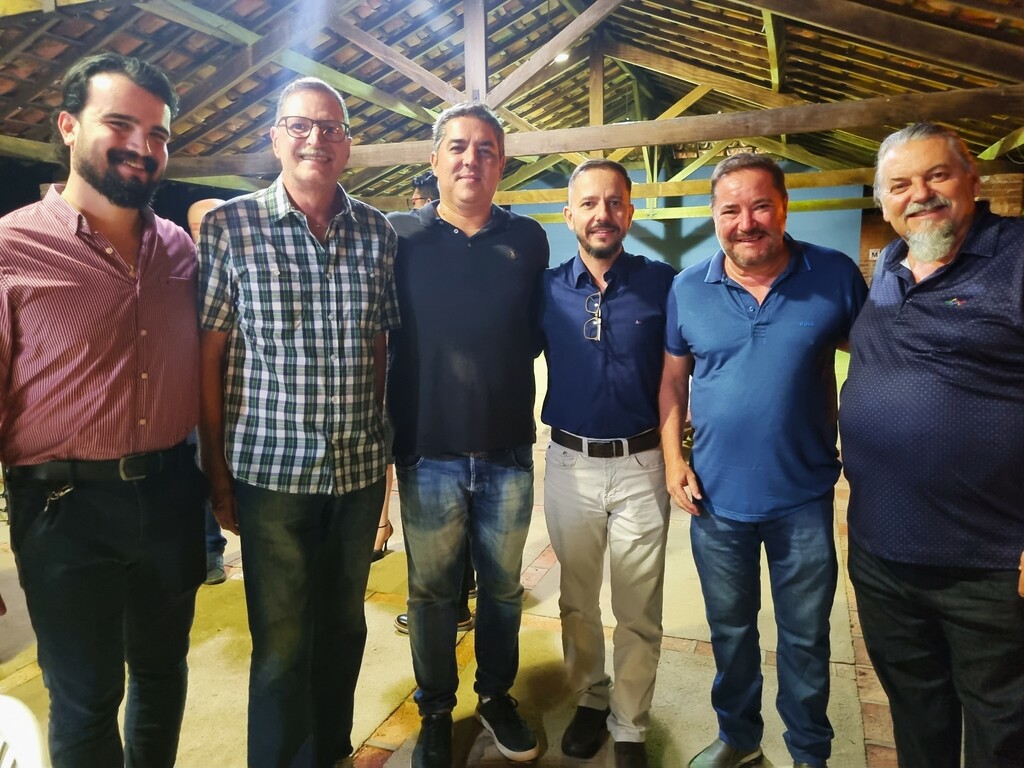 Confraternização da PROEMPI reúne diretoria, associados e autoridades da cidade