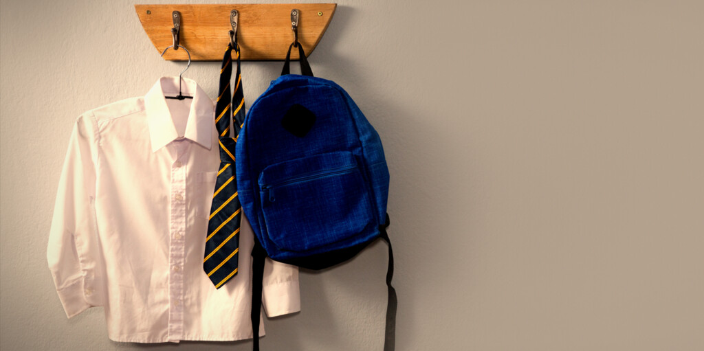 Guia Completo: Como Escolher o Melhor Serviço de Lavagem de Uniformes Escolares