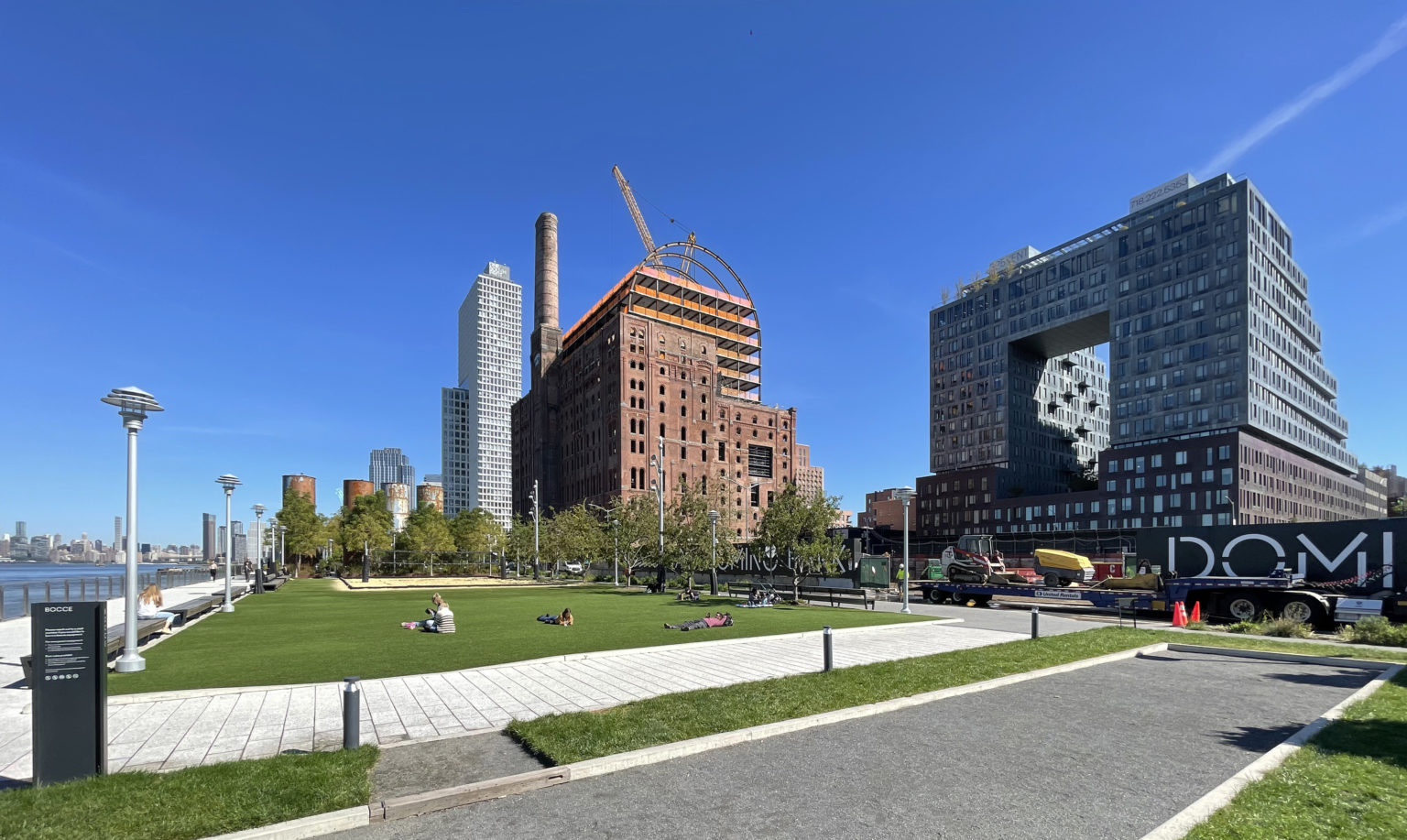 The Refinery's Steel Barrel Vault Tops Out At 292 Kent