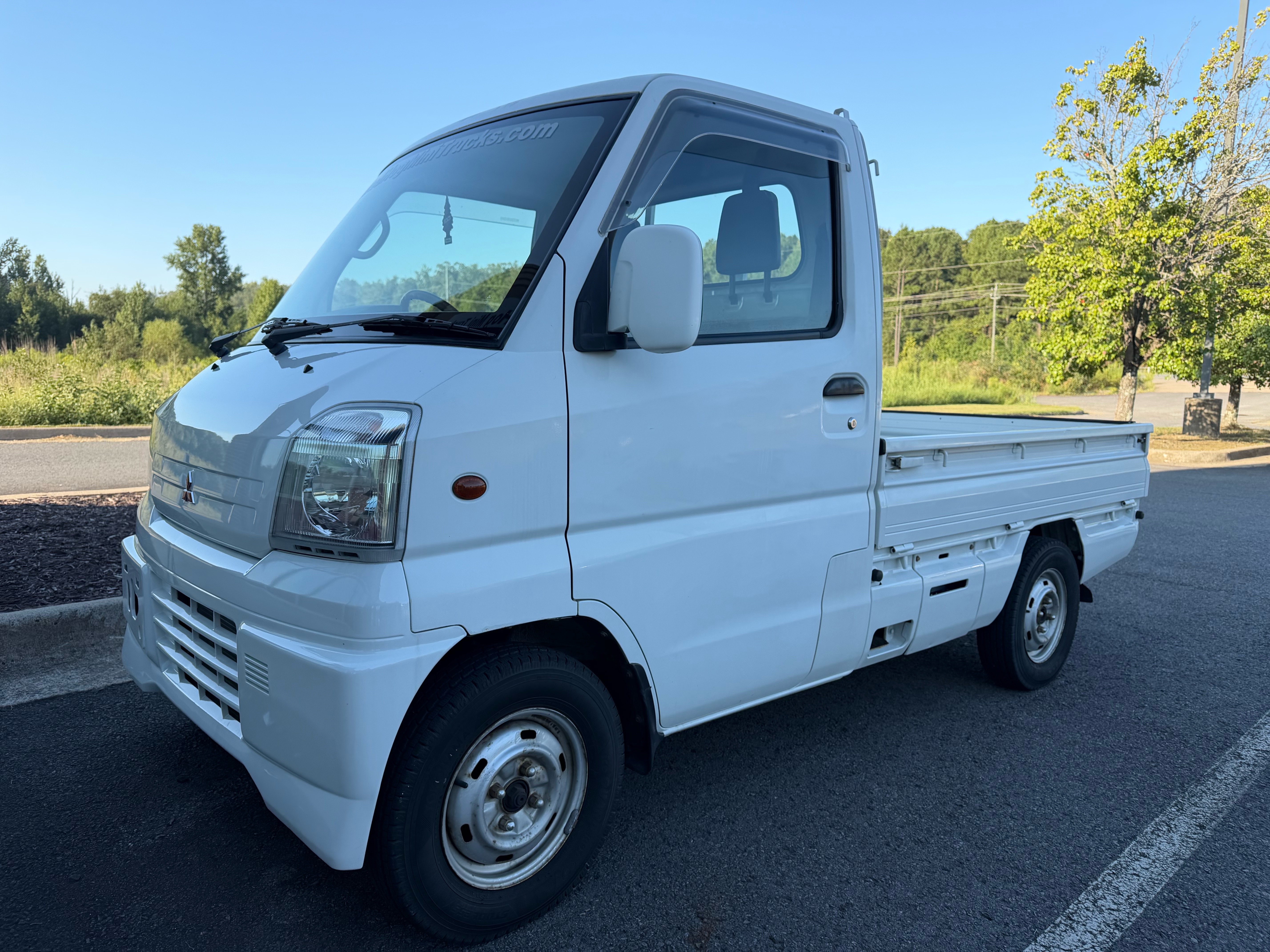 1999 Mitsubishi Minicab JDM car for sale — photo 9 of 12