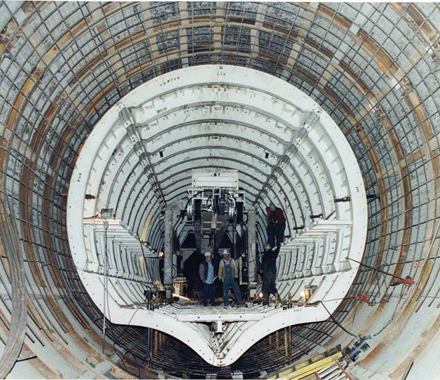 Sustainable Design Strategies For Tunneling Projects Underground