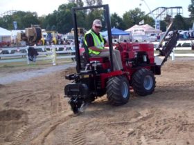 Toro Pro Sneak 360 at ICUEE