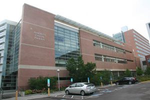 Photo of a building: UCHealth University of Colorado Cancer Clinic