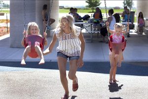 After two successful VBACs, the mom had an emergency surgery and is no longer able to have kids