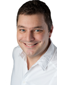 Nando Tschäppät, Web & AppleExperte at SOLUT!ON COMPUTERS | WiseIntro Portfolio