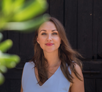 Vita, Babens at Your Holistic VA | WiseIntro Portfolio