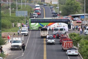 Bloquean entradas a Tixtla para exigir seguridad