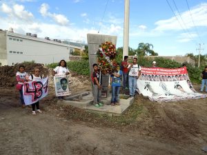 Marchan en Iguala a 34 meses de los ataques a los normalistas de Ayotzinapa