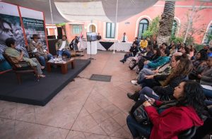 Presenta Hubert Matiúwàa en la Cdmx la obra con que ganó premio de literatura indígena