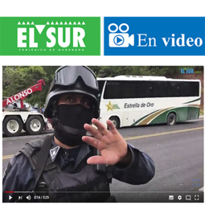 Disparan a un autobús de normalistas de Ayotzinapa