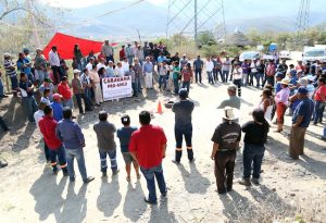 Acude grupo Pro-AMLO al paro a la minera de Cocula y se solidariza con los trabajadores