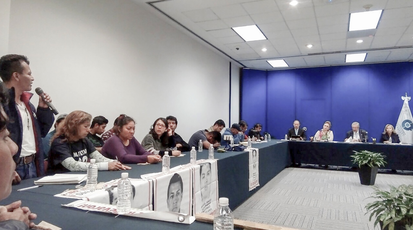 Padres de los 43 piden a la SCJ que los jueces valoren las ...