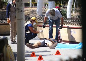 Ejecutan a tres hombres en Chilpancingo, uno era estudiante de la UAG, y a otros tres en Zihuatanejo