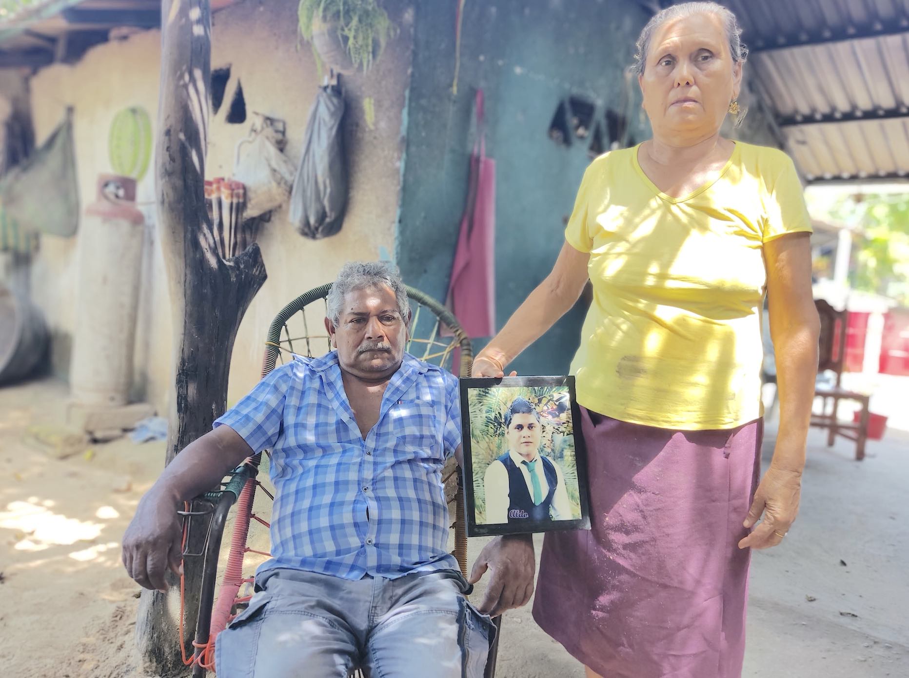 Aldo no está bien pero ya mueve un brazo y los dedos; estuvo al borde de la  muerte de Covid - El Sur Acapulco suracapulco I Noticias Acapulco Guerrero