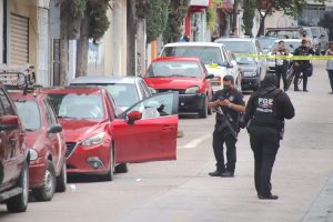 Asesinan a periodista en calle céntrica de Chilpancingo