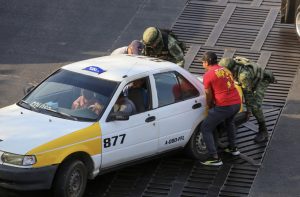 Soldados ocupados y llegan más agentes de la GN