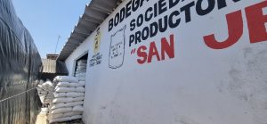 Llenas, las bodegas de productores de sal de San Jeronimito