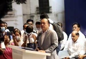 Entregan las constancias de mayoría a Saldaña y a los consejeros estudiantes de la UAG