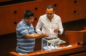 Rechaza el pleno del Congreso designar a Badillo presidente de la Mesa Directiva