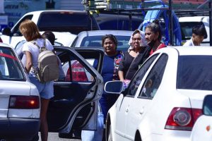 Se mantiene la falta de transporte de la ruta Hospitales y en otras es parcial