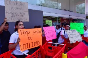 Paro estatal en Soriana para exigir pago justo de utilidades