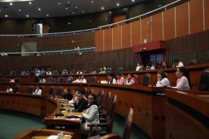 Avala el Congreso local reformas al salario mínimo, vías ferroviarias y la energética