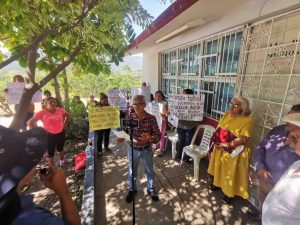 Se reactiva el conflicto en la Técnica 311 de Iguala por la salida de la directora encargada