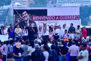 Ningún afectado por el huracán John se quedará sin apoyo, dice Fernández Noroña en Acapulco