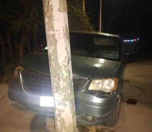 Localizan policías tres hombres decapitados, dos en La Venta y uno en el Viaducto Diamante