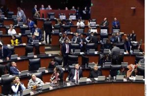 Aprueba el Senado la reforma que incrementa los impuestos a mineras y cobros a turistas en cruceros