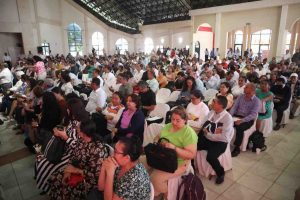 Rinde protesta el nuevo secretario general del STAUAG; visitará las regiones, adelanta