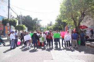 Continúan las protestas del SNTE en tres regiones; ninguna autoridad los atiende