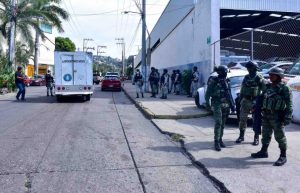 Deja la violencia cuatro muertos; uno de ellos desmembrado y hallan la cabeza de otro