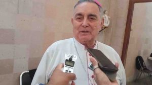 Reaparece Rangel; da la razón a Trump contra el fentanilo y dice que en Guerrero se fabrica