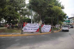 Cetegistas de la capital se manifiestan para exigir un alto a las represalias contra maestros