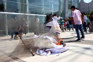 Obstruyen CETEG y SNTE el foro estatal de la SEG; se trataba de una simulación, coinciden