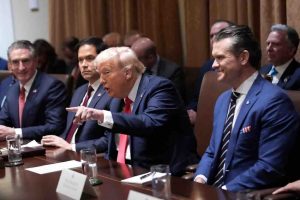 Musk se confronta con Rubio y otros miembros del gabinete, según el NYT; Trump lo niega