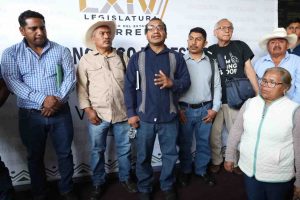 Rompe pláticas la CRAC con diputados; no incluyen en ley indígena sistemas normativos