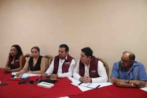 Pide a Morena Colectivo de sobrevivientes de Ayotzinapa no afiliar a los aguirristas
