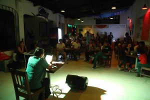 Retoman las actividades literarias en el Bar del Puerto desde la pandemia de Covid