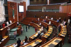 Sin reclamos, minutos de silencio en el Congreso por Suástegui, Luis Justo y sobrino de diputada