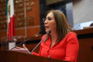 Pide Mojica tiempo para aplicar decálogo de ética de Morena; diputados, por acatarlo ya