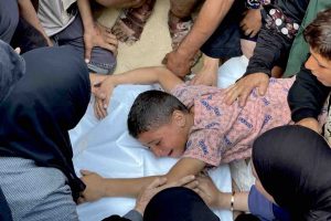 Israel perpetra ataque con “robot bomba” a un almacén de medicinas de hospital en Gaza