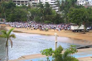 Manzanillo deben limpiarla quienes la contaminaron: Fonatur