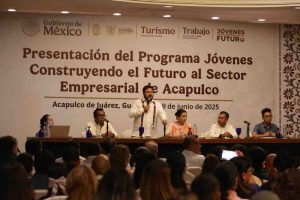 Llaman a empresarios de Acapulco a “rescatar” a jóvenes y darles empleo