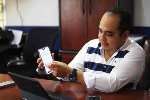 La digitalización no bajará el precio de los documentos oficiales en la UAG, informan