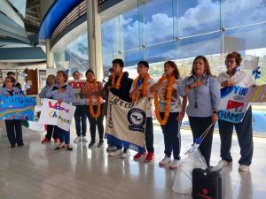Regresan estudiantes guerrerenses con ocho medallas de la olimpiada internacional de matemáticas